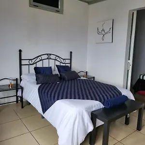 https://la-naval-209-atico-cirta.in-canary-islands.com